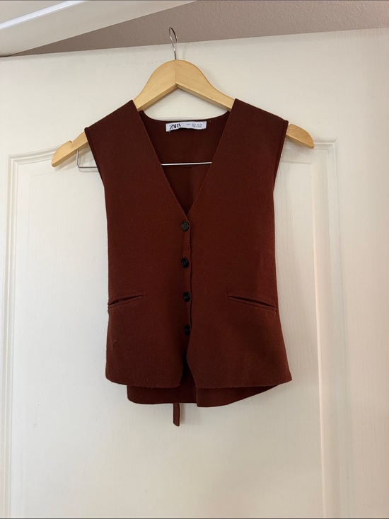 Zara Tops - Zara Deep Brick Brown Knit Vest